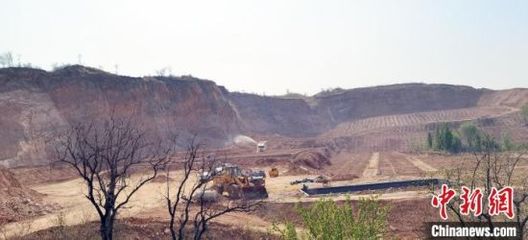 河北满城开启万亩矿山生态修复 昔日“疮痍”变美景